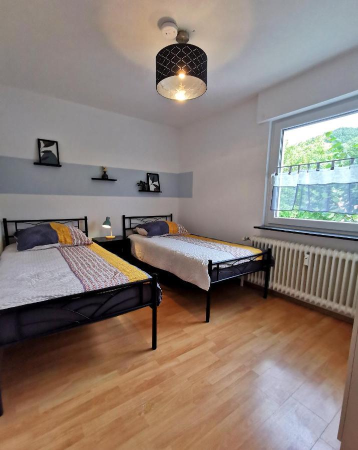 Apartment 3 Zimmer-apartment Mit Terrasse *